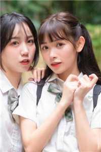 被剧本组包围，但不死竹之内太宰治